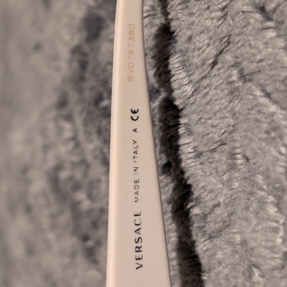 Versace Elegant Cream Eyewear - Picture 2 of 7